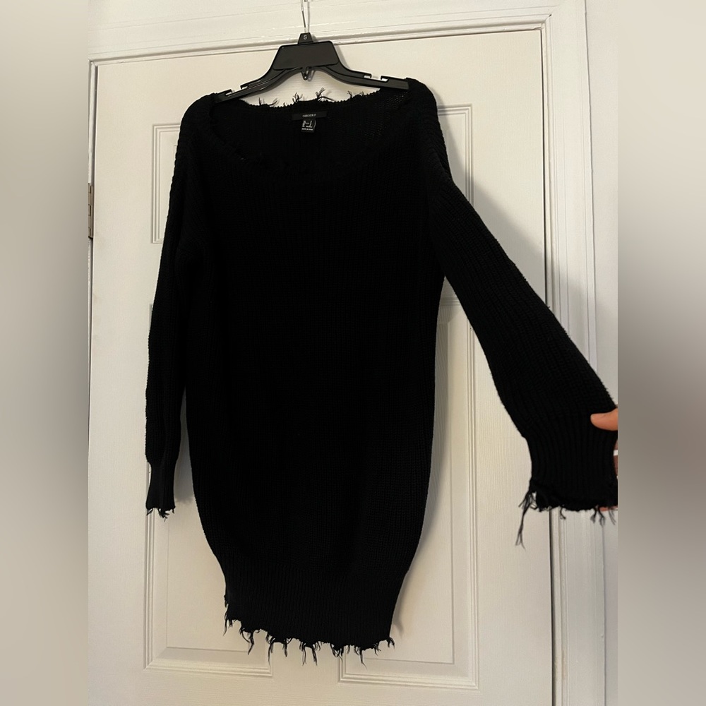 Forever 21 Distressed Mini Sweater Dress in Black